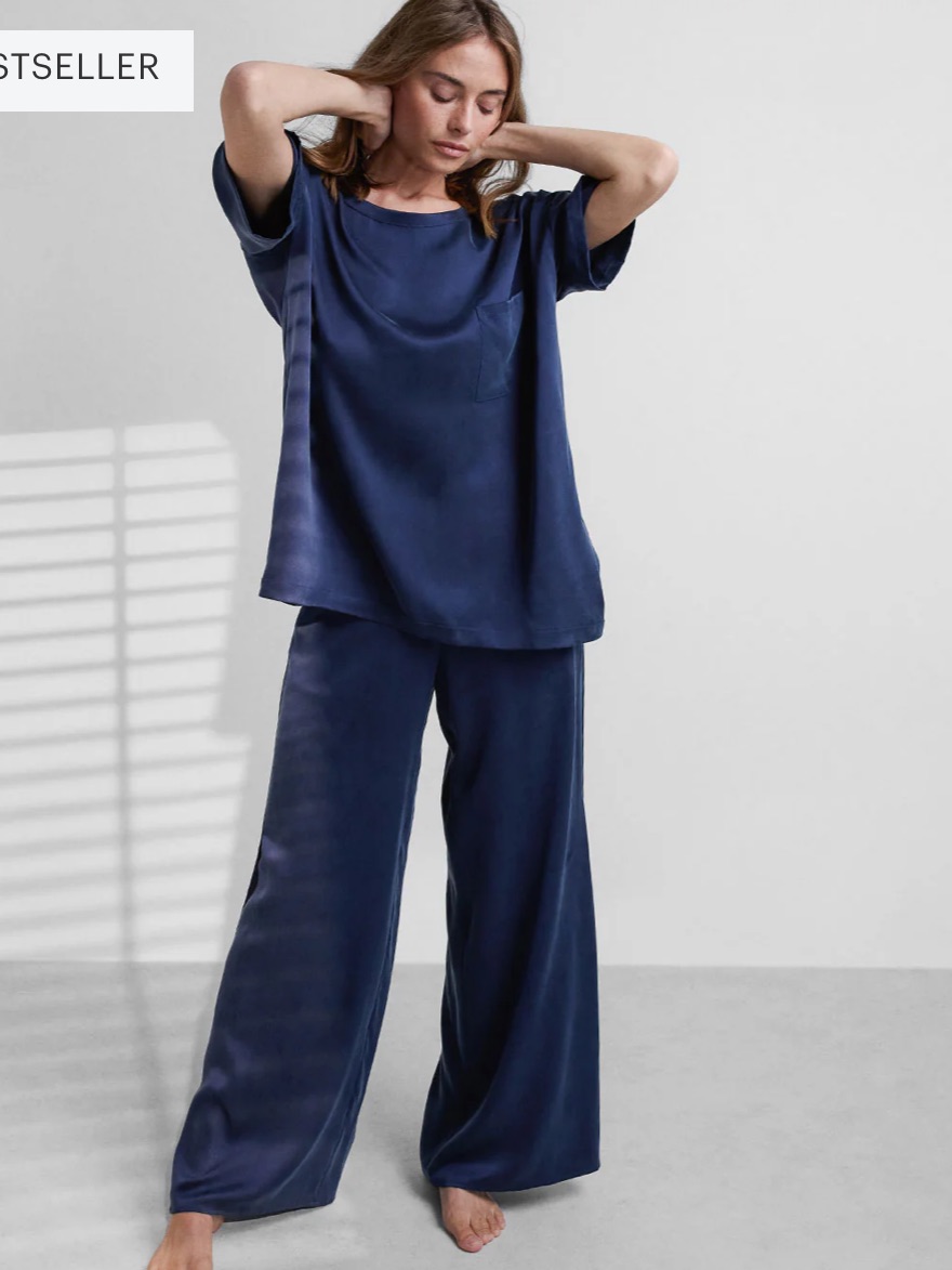 Lunya Washable Silk Tee Pant Pajama Set